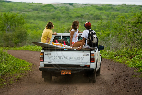 GhigliaA_0702_galapagos0462