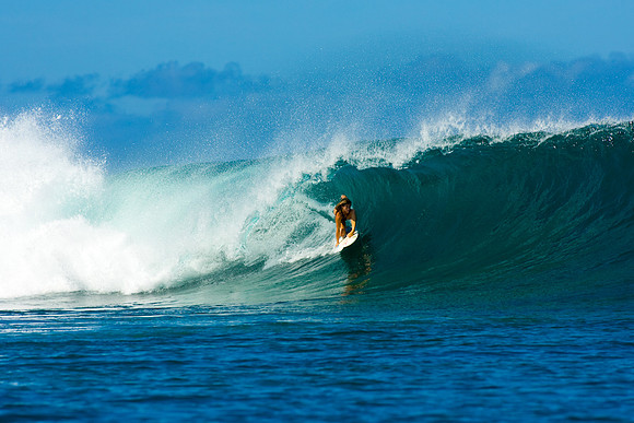 Claire Bevilacqua - Tavarua